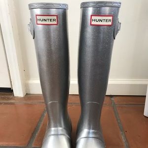 HUNTER Tall Cosmic Rain Boots. Silver with glitter (subtle) overlay. Never worn